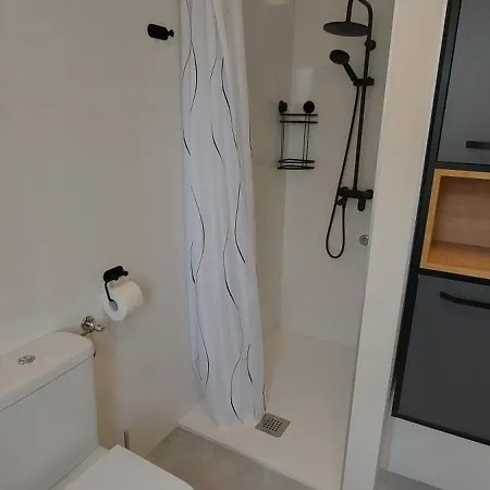 Apartman Lama شقة أوماغ
