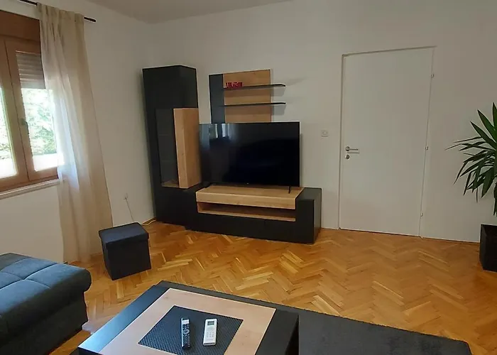 Apartman Lama